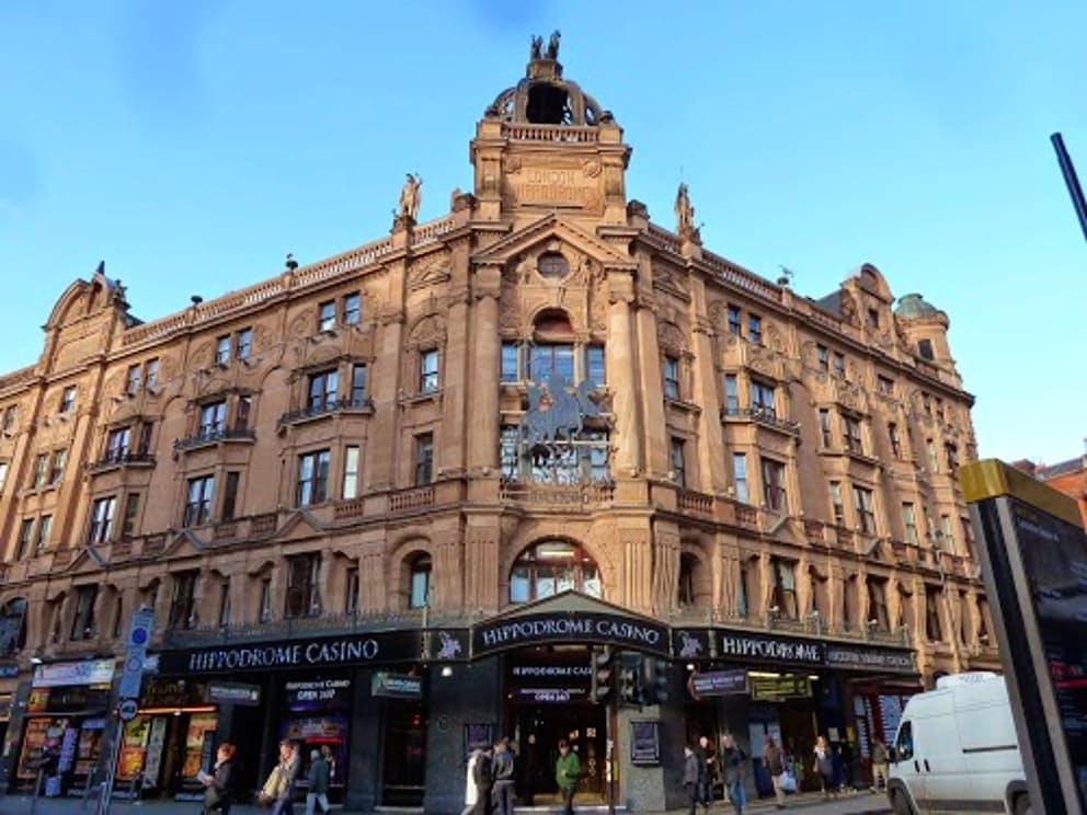 The New London Carlton Hotel Exterior photo